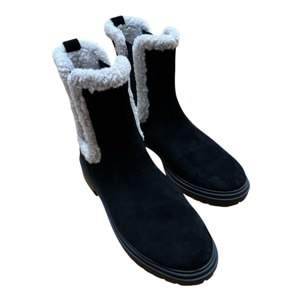 Ann Taylor Black and White Ankle Boots with Cozy Lining - Picture 2 of 6